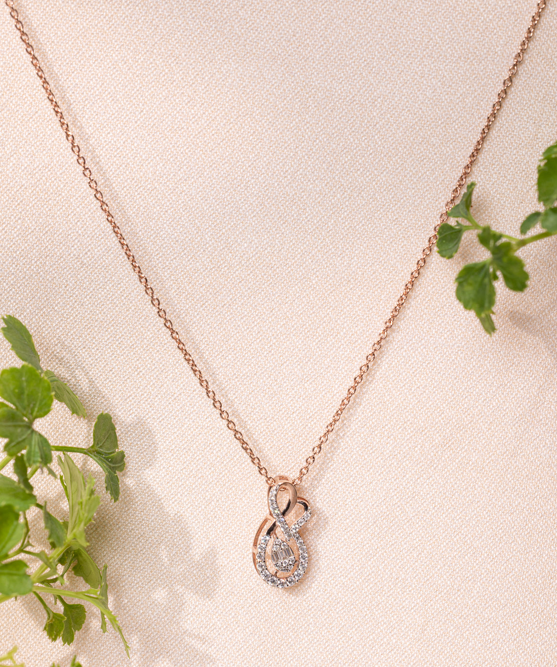 Infinéra Grace Necklace
