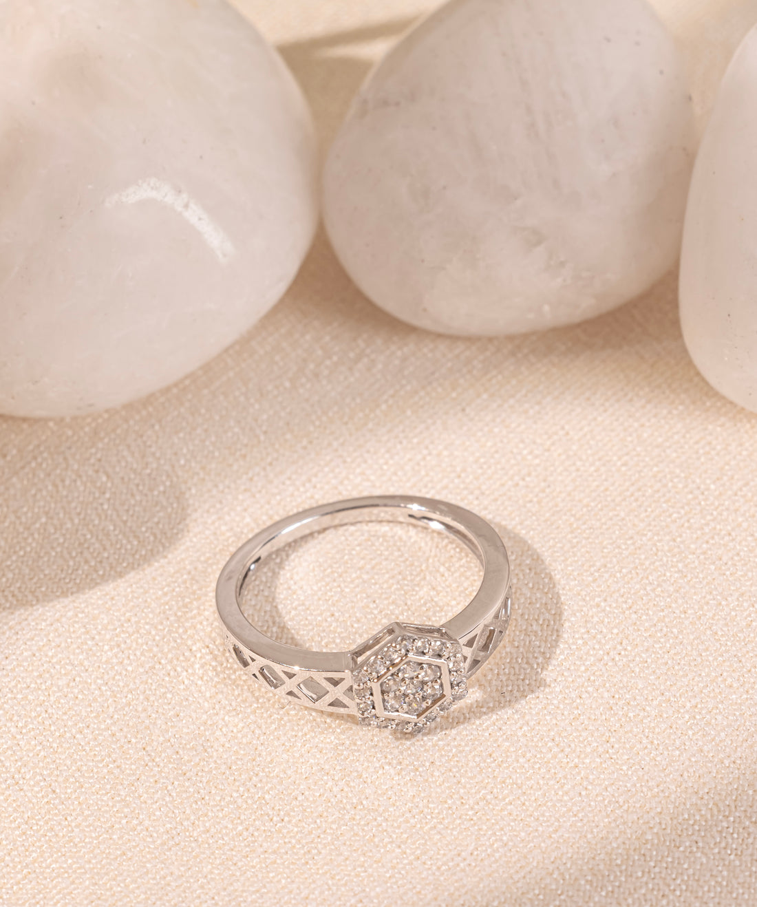 Hexa Aura Cluster Ring