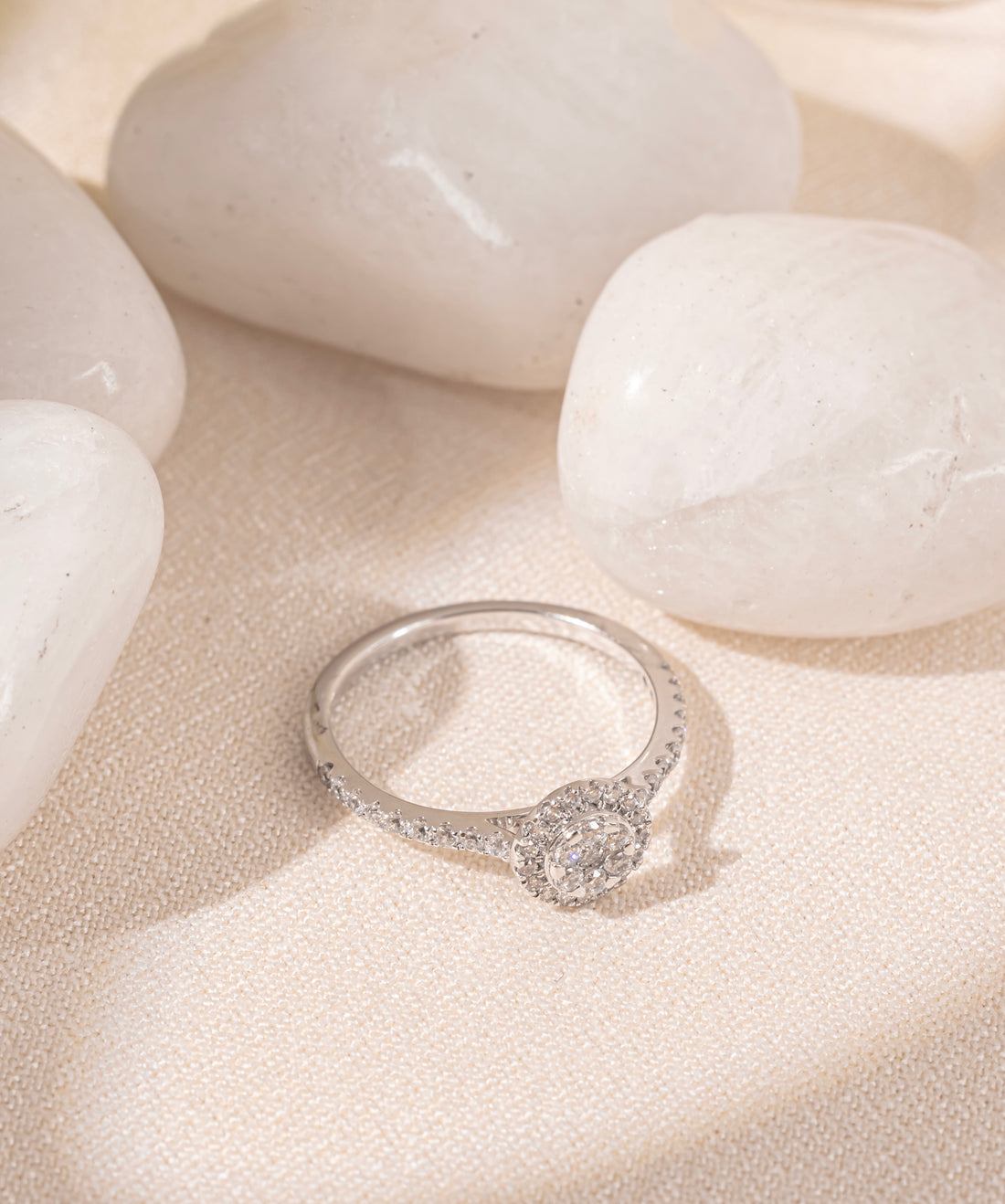 Luna Grace Halo Ring