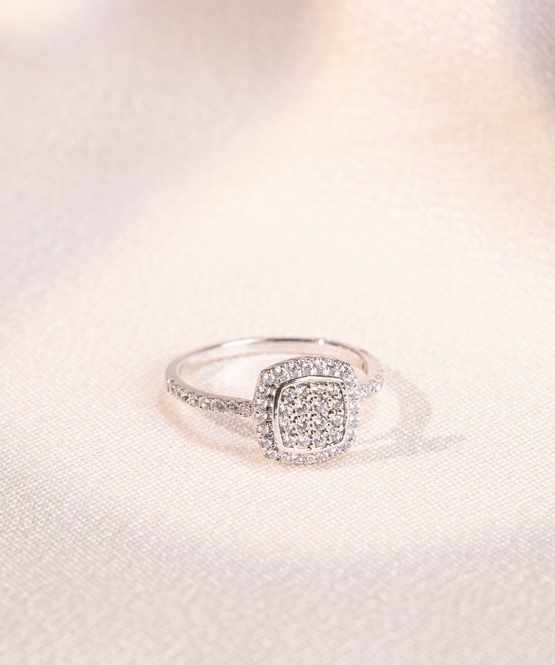 Spark Luminous Ring