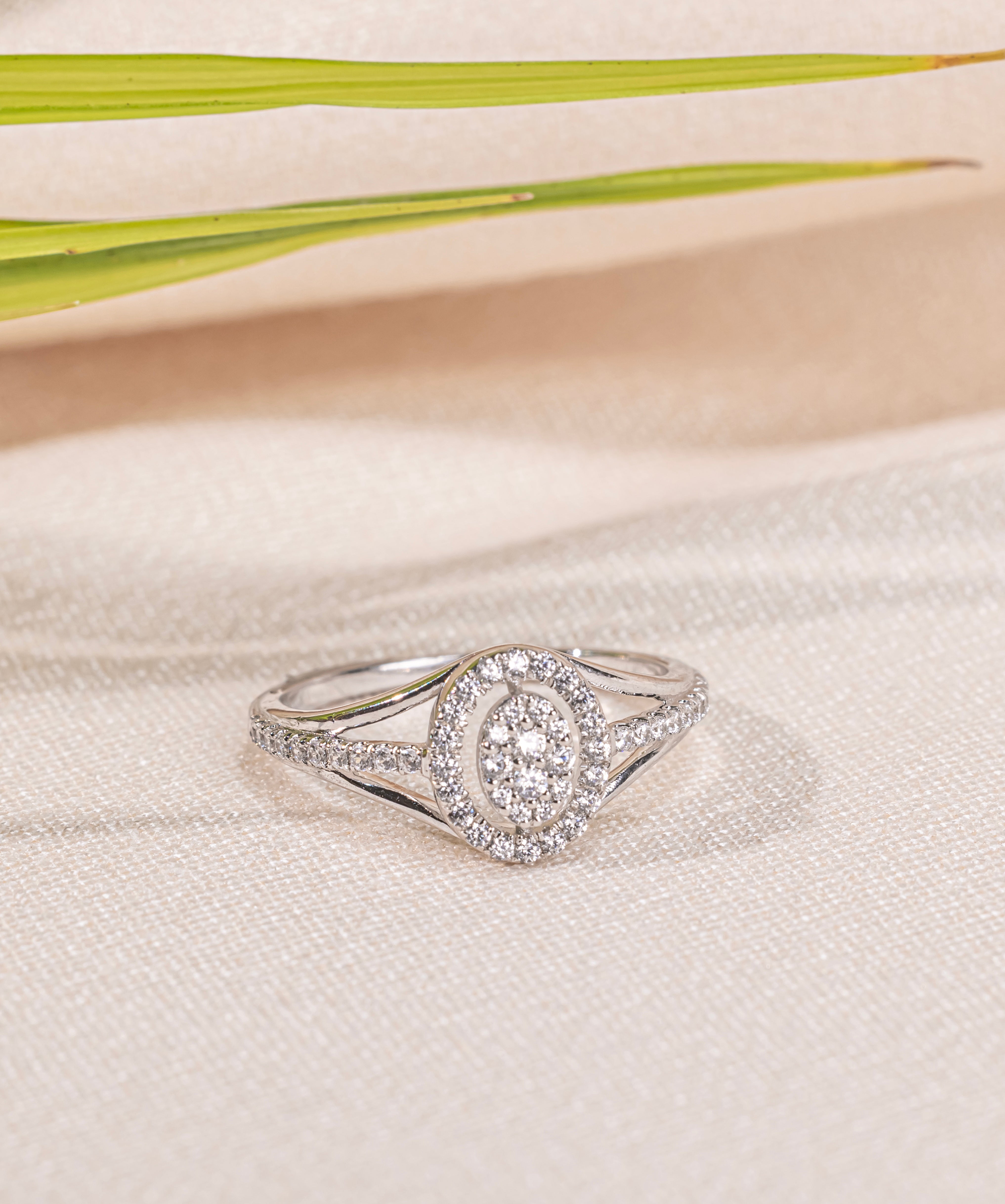 Whisper Luminous Ring