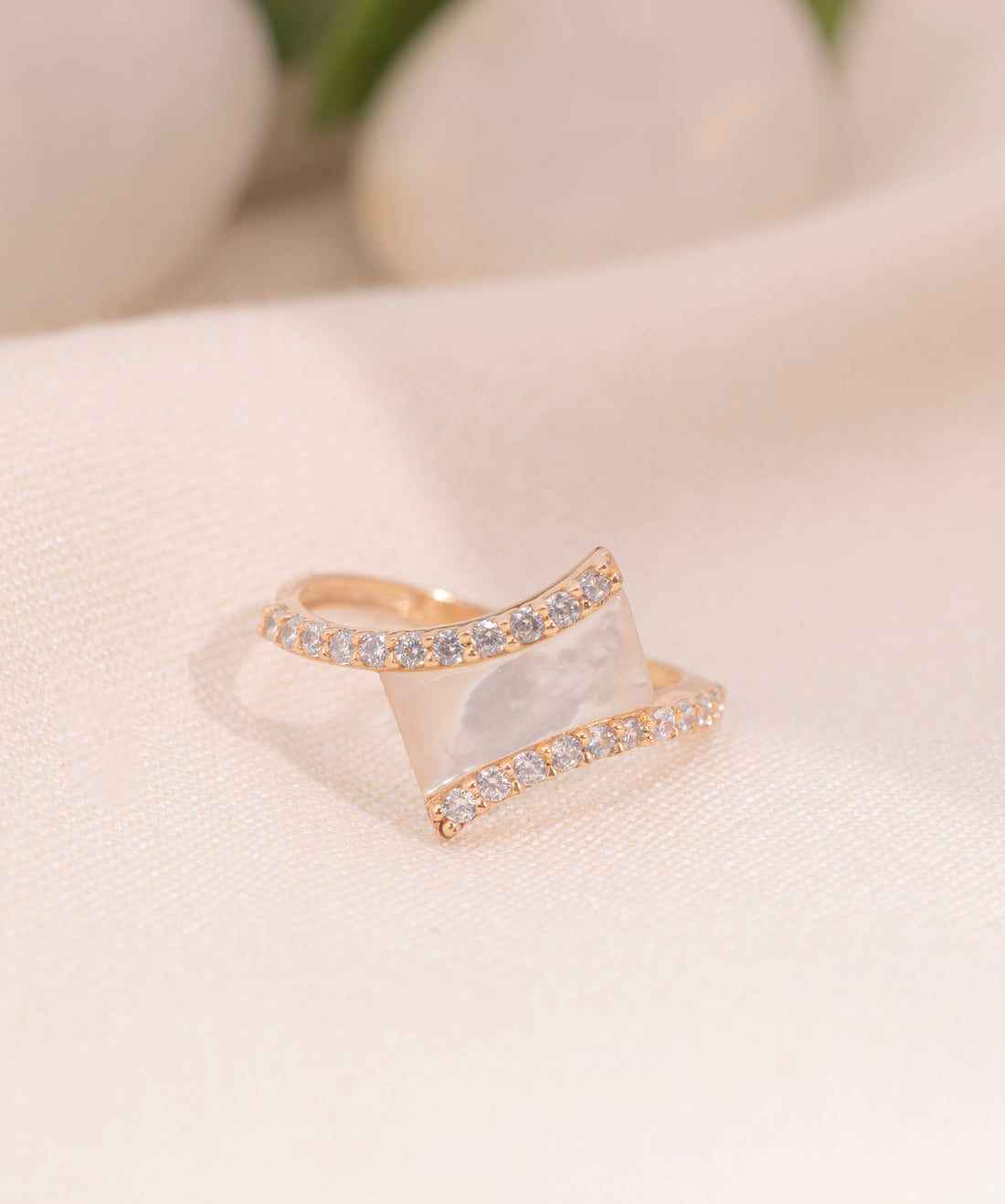 Grand Horizon Prism Ring