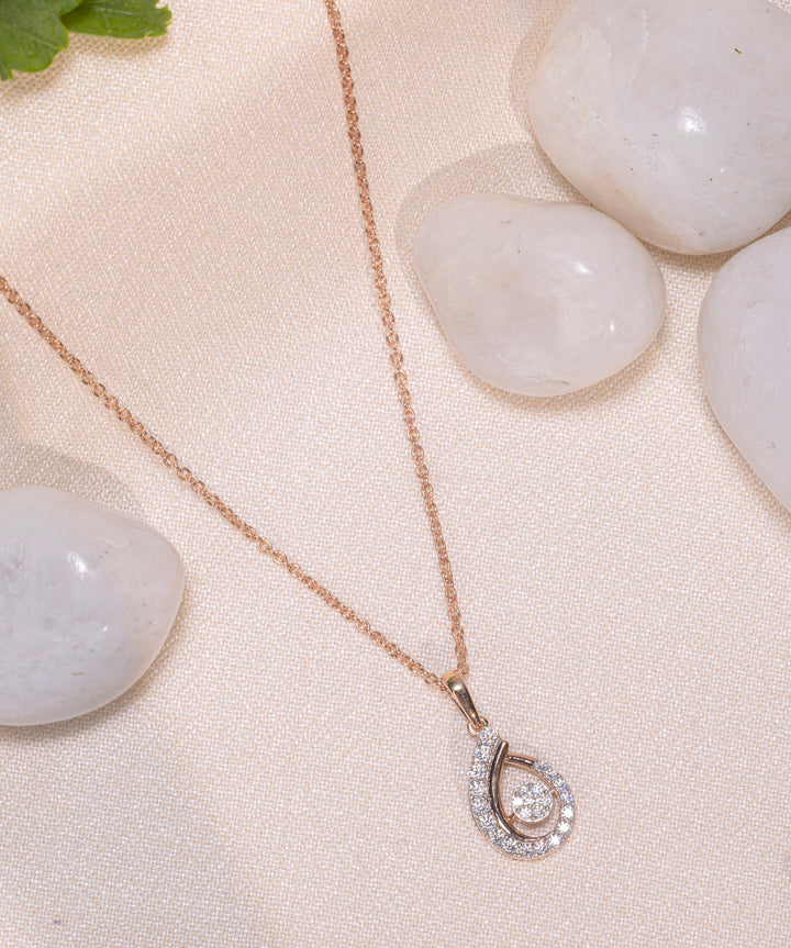 Necklaces / Pendants