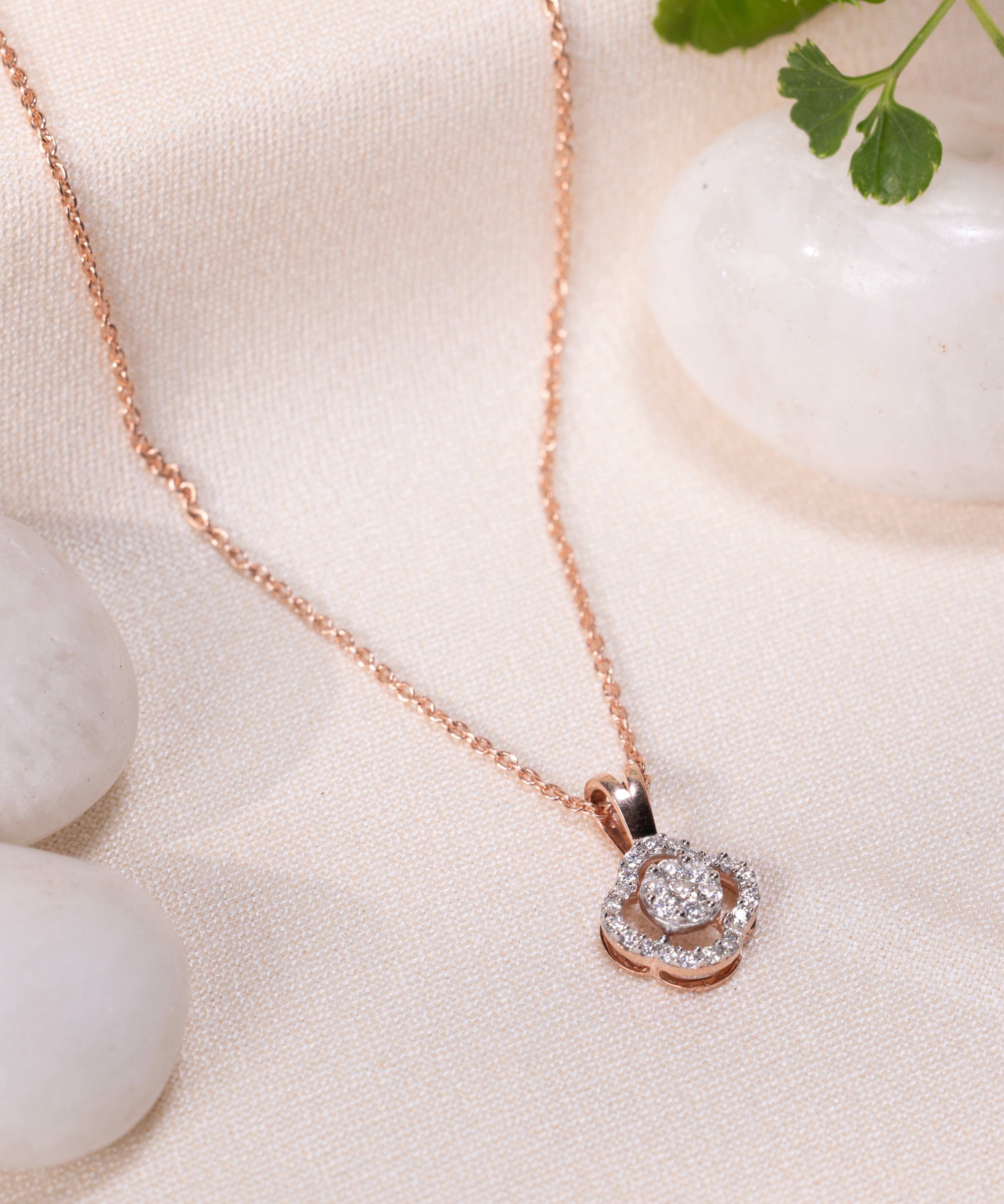 Florévia Halo Pendant