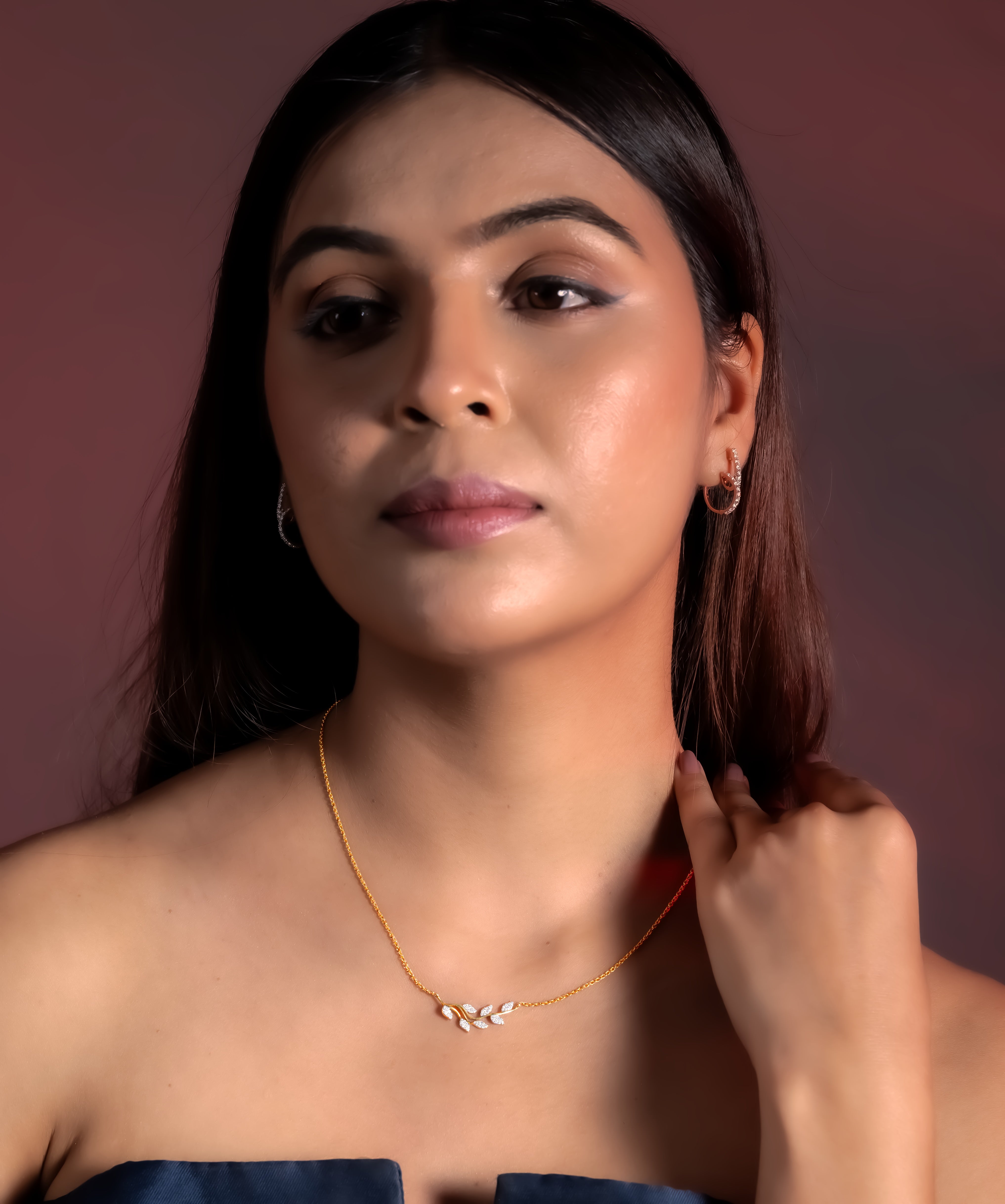 Silver Whisper Leaf Necklace