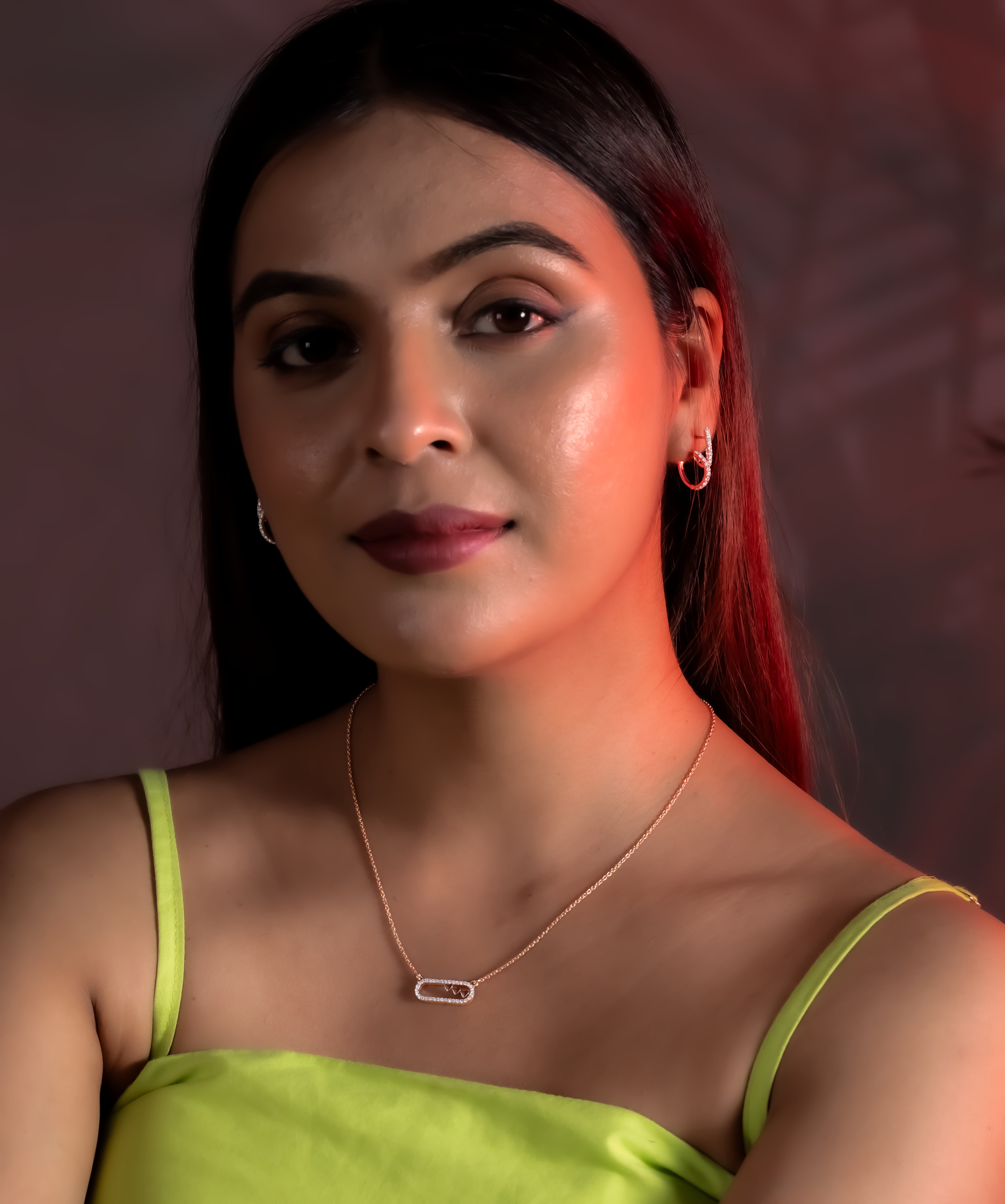 Loventra Hearts Bar Necklace