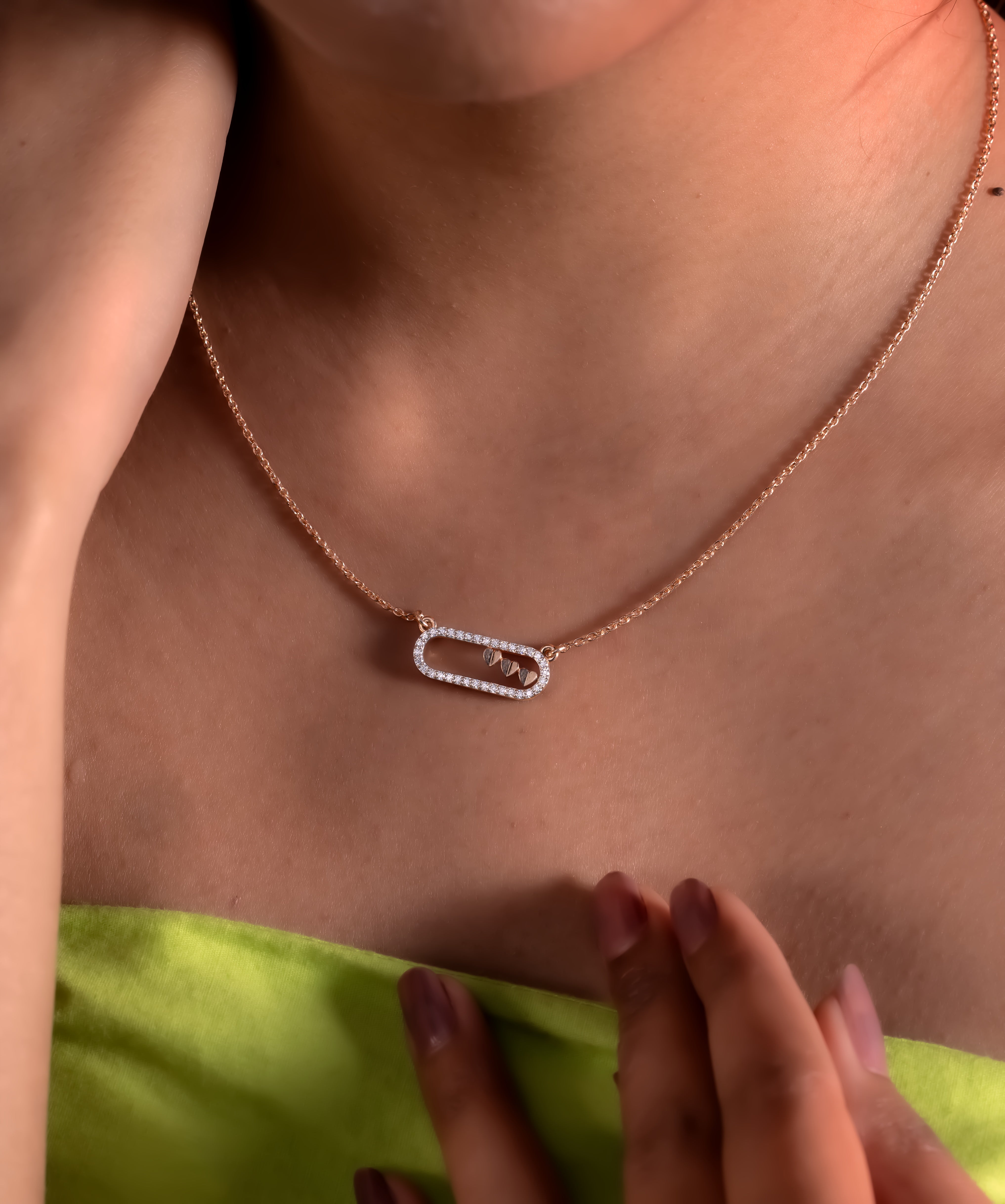 Loventra Hearts Bar Necklace