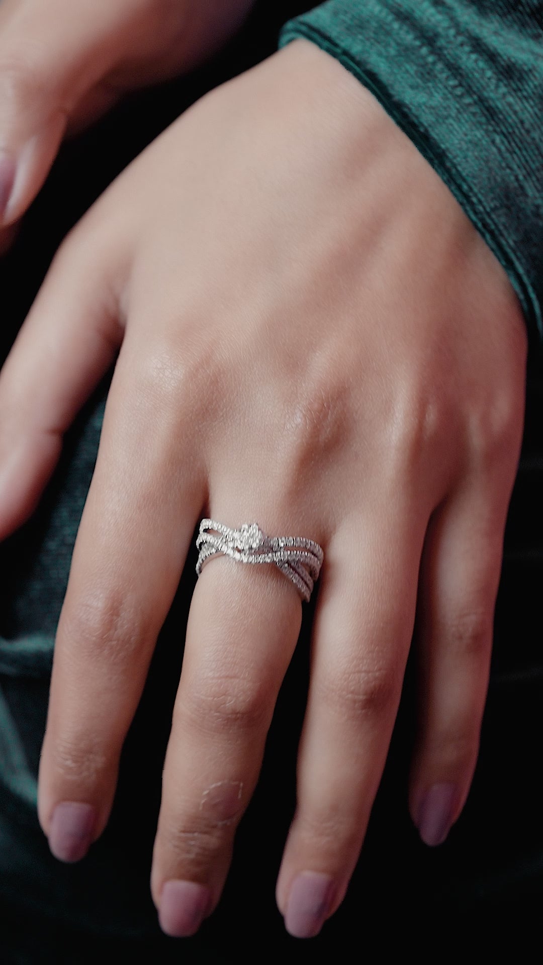 Ethereal Twist Ring